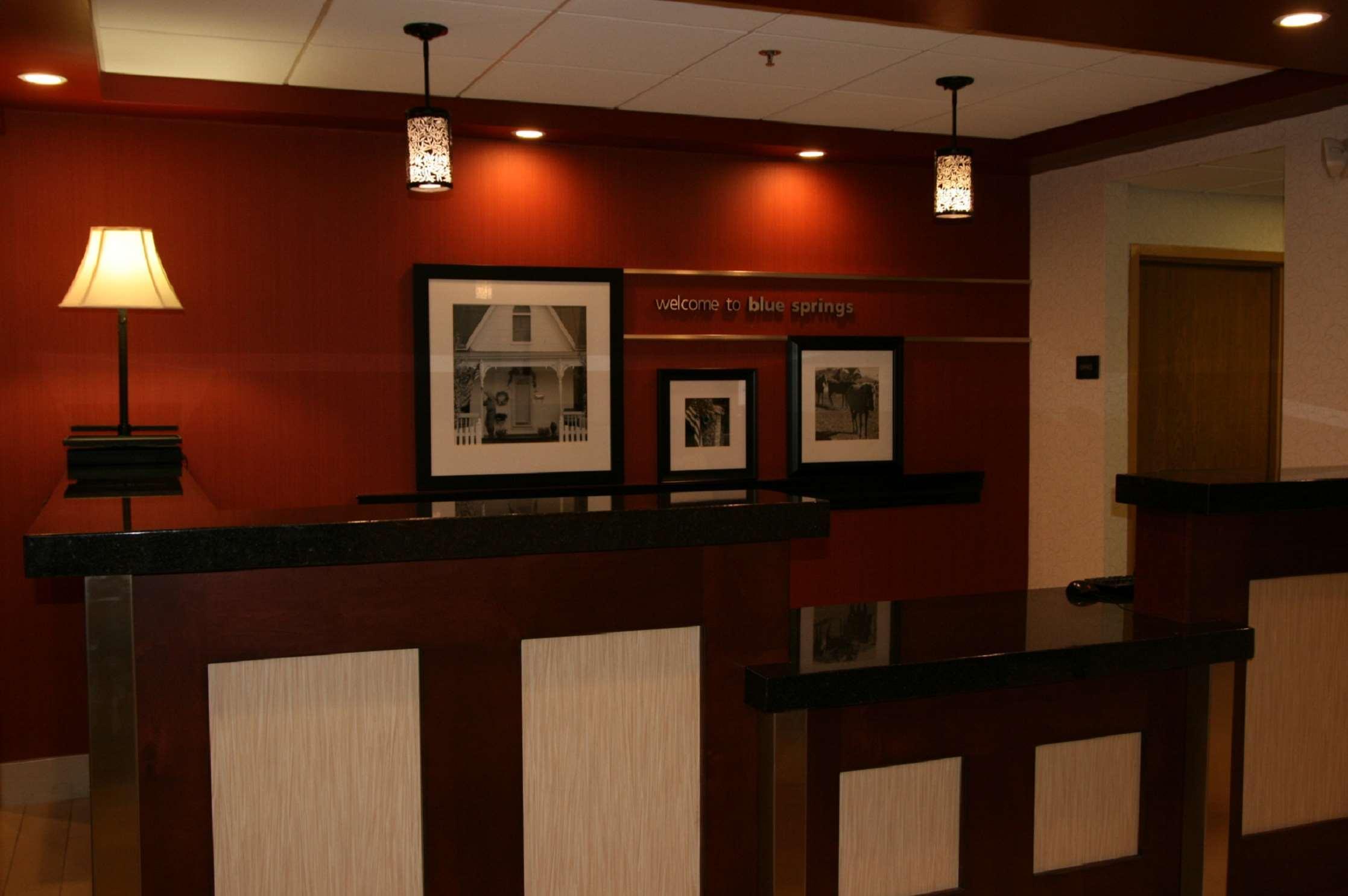 Hampton Inn Kansas City Blue Springs Exterior foto